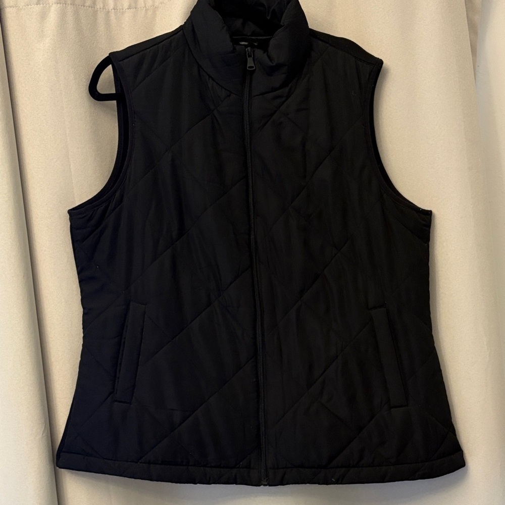 Women's Black Quilted Vest
